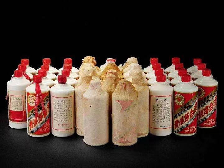 武强老酒回收上门哪里回收(附近上门回收茅台酒）?